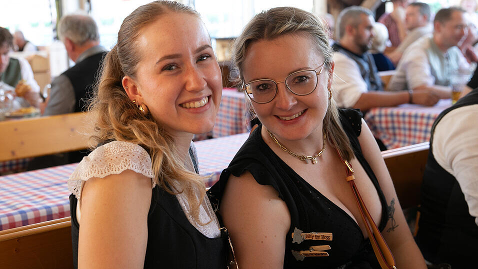 Die Partybilder vom Sonntag, 10. August, aus dem Festzelt Reisinger. Die Partybilder vom Sonntag, 10. August, aus dem Festzelt Reisinger.