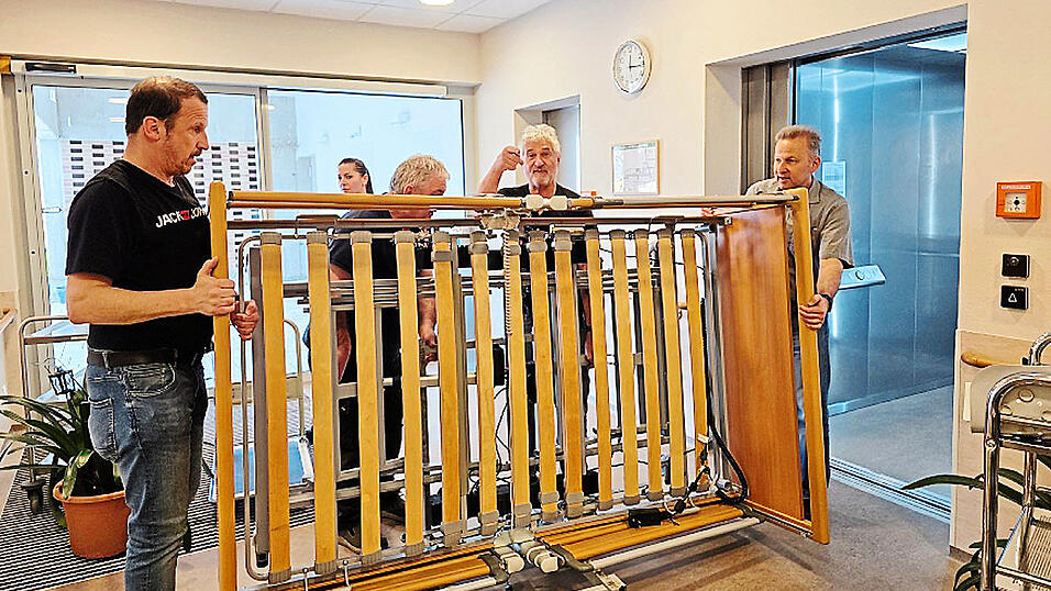 Alles muss bewegt werden - und alle helfen mit.