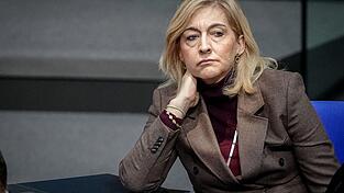 Der Kompromiss muss auch noch durch den Bundesrat. Der Kompromiss muss auch noch durch den Bundesrat.