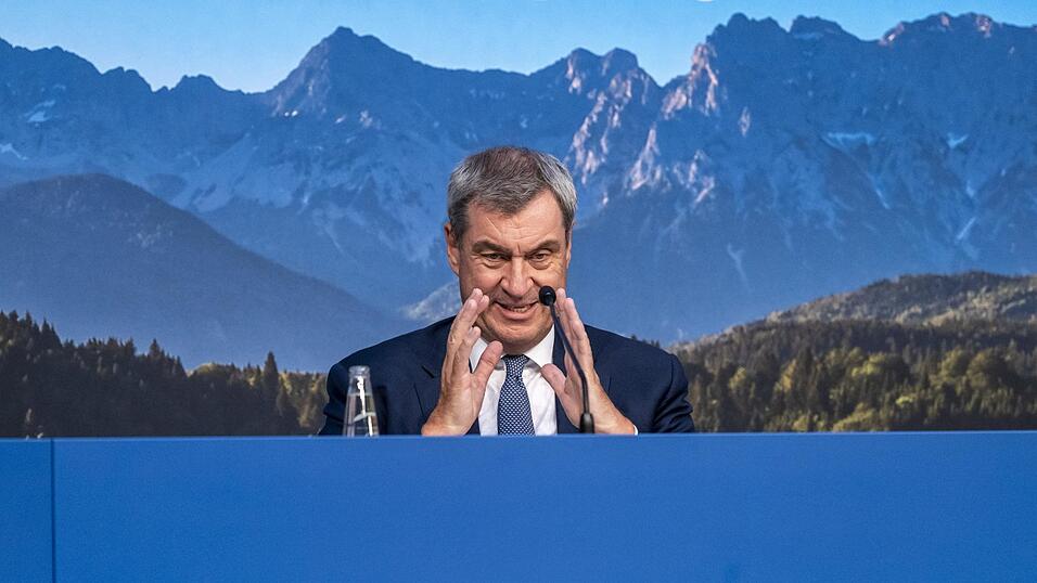 Aus der Strukturkrise werde man nur durch Reformen sowie „Technik, Technik, Technik“ kommen, sagte der bayerische Ministerpräsident Markus Söder (CSU). Aus der Strukturkrise werde man nur durch Reformen sowie „Technik, Technik, Technik“ kommen, sagte der bayerische Ministerpräsident Markus Söder (CSU).