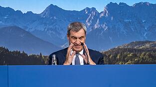 Aus der Strukturkrise werde man nur durch Reformen sowie &bdquo;Technik, Technik, Technik&ldquo; kommen, sagte der bayerische Ministerpr&auml;sident Markus S&ouml;der (CSU).