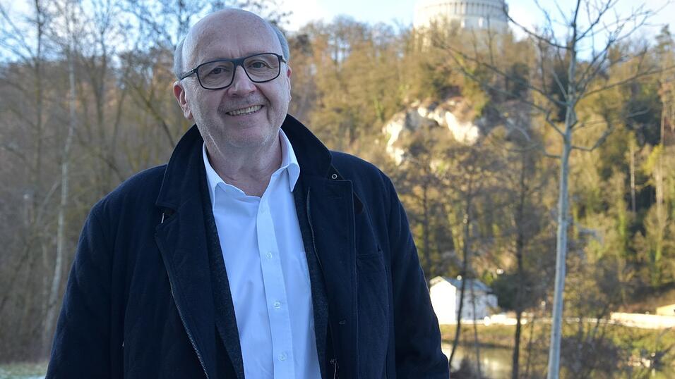 Martin Neumeyer ist seit zehn Jahren Landrat des Landkreises Kelheim. Am 8. M&auml;rz tritt er nochmals zur Wahl an.