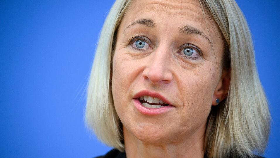 Mahnt zu mehr Geduld: Nadine Sch&ouml;n, die Co-Vorsitzende der Expertenkommission. (Archivbild)
