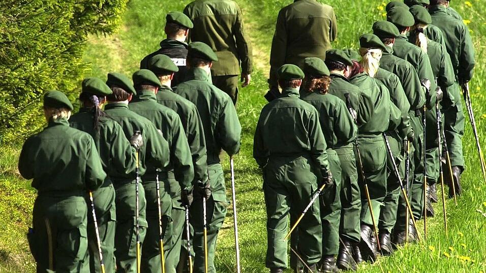 Die Suche nach dem am 7. Mai 2001 verschwundenen M&auml;dchen blieb jahrelang erfolglos. (Archivbild)