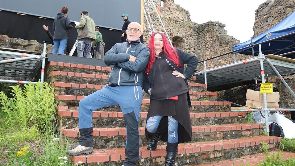 Roland Schmuderer und Sandrina Sedona stecken mitten im Aufbau f&uuml;r ihr Musical.