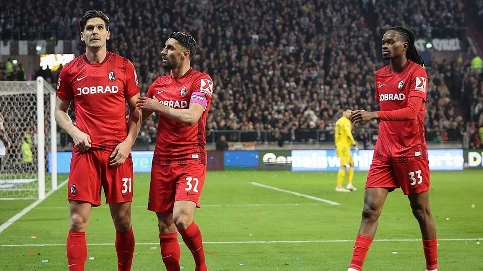 Igor Matanovic (l) traf doppelt f&uuml;r den SC Freiburg.