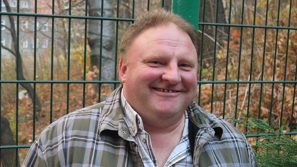 Piotr Koper, einer der angeblichen Finder des Goldzuges, aufgenommen am 06.11.2015 in Walbrzych Piotr Koper, einer der angeblichen Finder des Goldzuges, aufgenommen am 06.11.2015 in Walbrzych