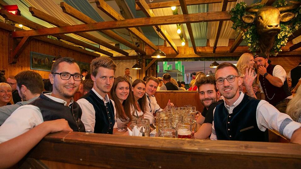 Die Partybilder vom Samstag, 13. August 2022, aus dem Festzelt Wenisch.