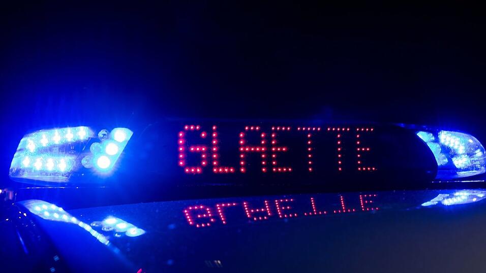 Auf der Autobahn 96 sorgte Blitzeis f&uuml;r mehrere Unf&auml;lle. (Symbolbild)