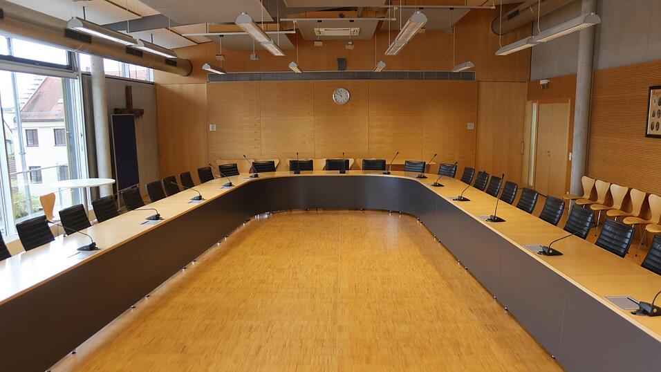 Wer wird ab 1. Mai im Rodinger Stadtrat sitzen? Darüber entscheiden die Wähler am 8. März. Am Donnerstagabend endete die Frist zur Einreichung von Wahlvorschlägen. Statt zehn Listen wie noch 2020 gehen diesmal 13 Listen an den Start. Wer wird ab 1. Mai im Rodinger Stadtrat sitzen? Darüber entscheiden die Wähler am 8. März. Am Donnerstagabend endete die Frist zur Einreichung von Wahlvorschlägen. Statt zehn Listen wie noch 2020 gehen diesmal 13 Listen an den Start.