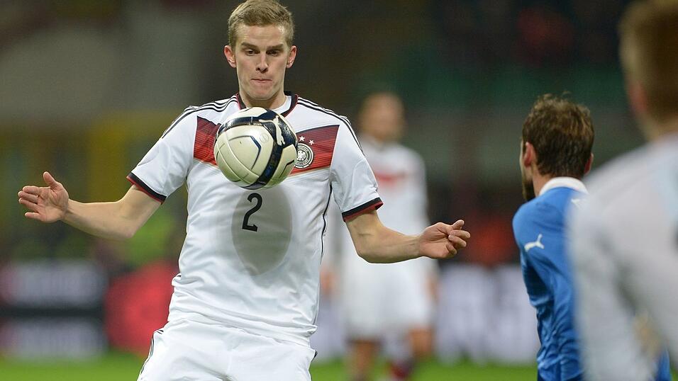 Mann mit DFB-Vergangenheit: Ex-Nationalspieler Sven Bender. (Archivbild) Mann mit DFB-Vergangenheit: Ex-Nationalspieler Sven Bender. (Archivbild)