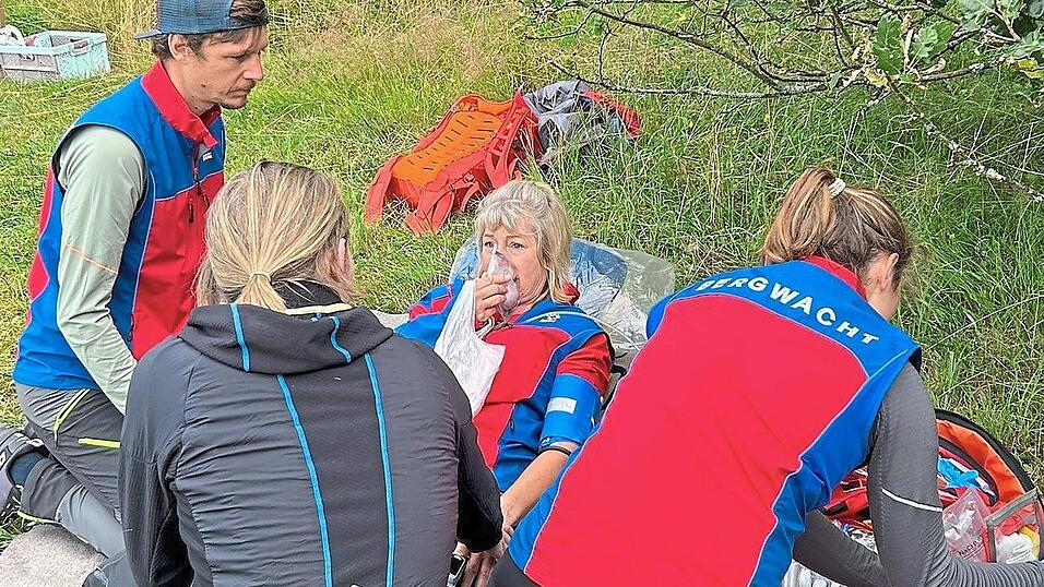 Bei realistischen Einsatzszenarien mussten die Pr&uuml;flinge ihr K&ouml;nnen unter Beweis stellen.