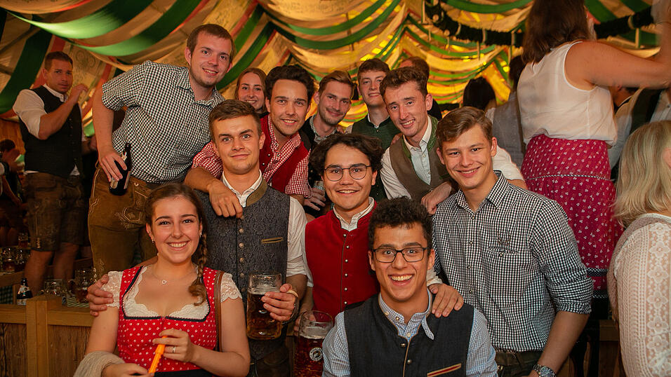 Die Partybilder von Sonntag, 21. August 2022, aus dem Festzelt Weckmann. 
