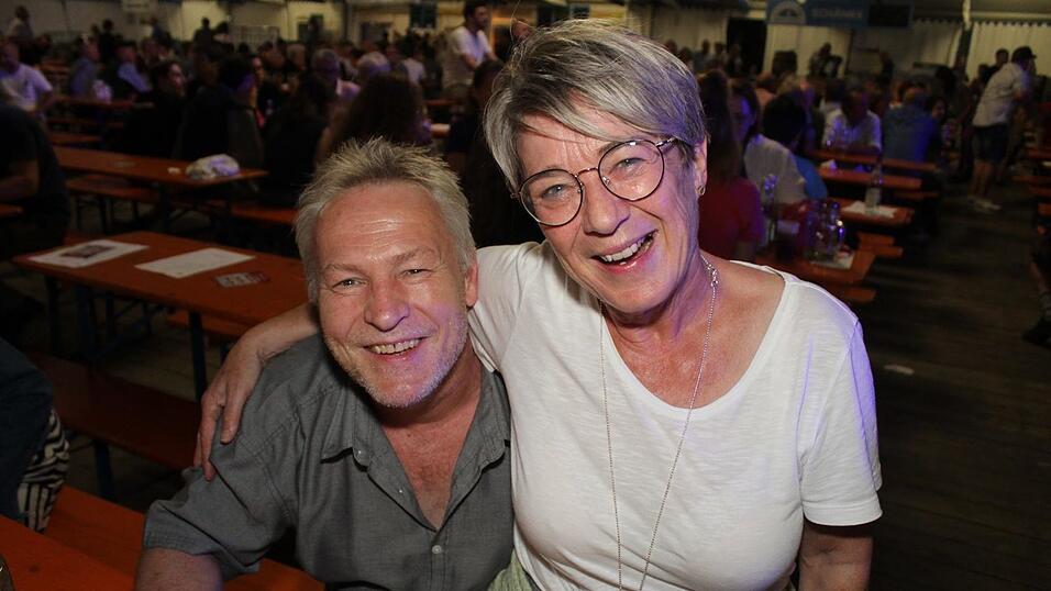 Zur Musik von Headless wurde ausgelassen gefeiert.