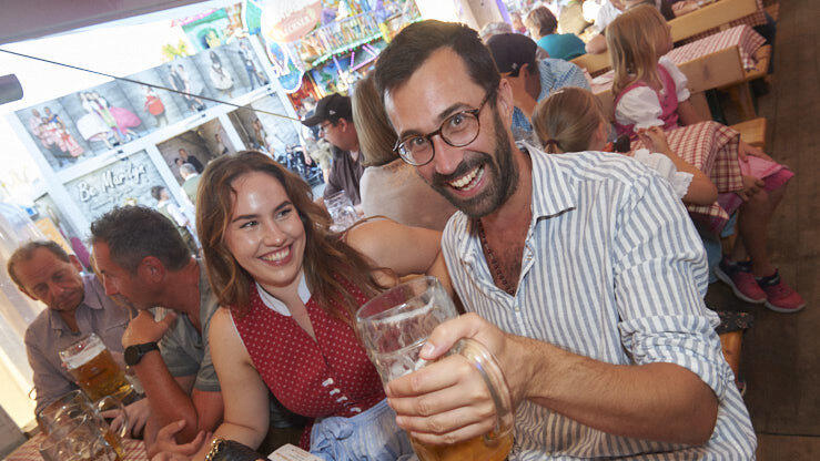 Die Partybilder vom Montag, 18. August, aus dem Festzelt Lechner. Die Partybilder vom Montag, 18. August, aus dem Festzelt Lechner.
