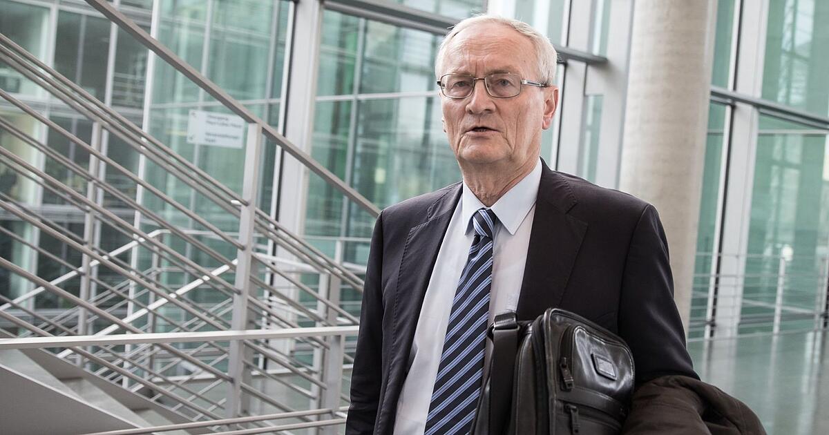Espionage suspicion: Will former BND chief Hanning be remanded in custody?