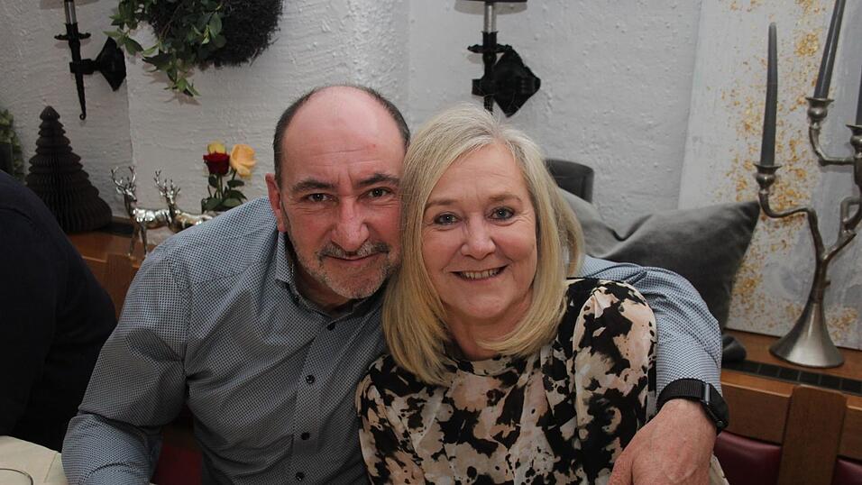 In der Landshuter Weinstube Isarklause fand am Samstag eine Schlagerparty statt. In der Landshuter Weinstube Isarklause fand am Samstag eine Schlagerparty statt.