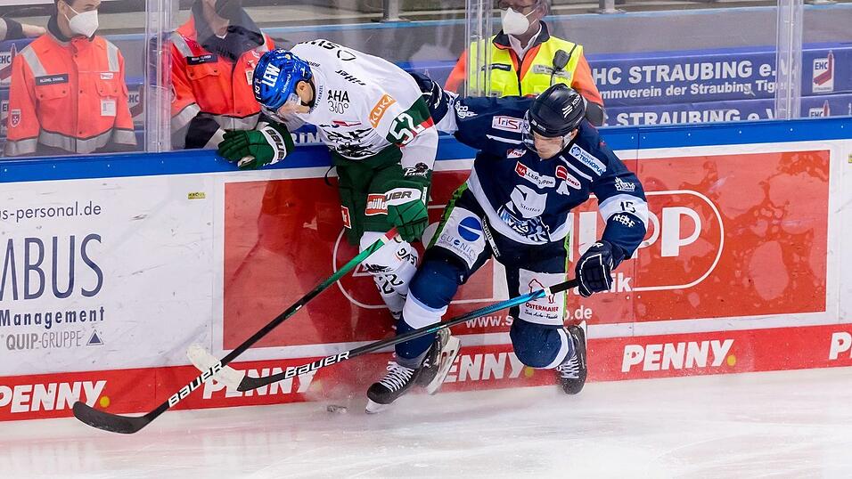 Die Straubing Tigers haben die Augsburger Panther mit 3:1 besiegt. Die Straubing Tigers haben die Augsburger Panther mit 3:1 besiegt.