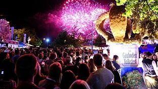 Das Feuerwerk ist am letzten Volksfesttag der kr&ouml;nende Abschluss.&nbsp;