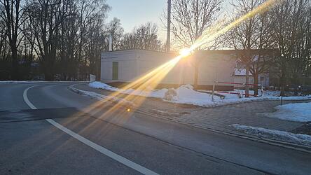 Das Heizkraftwerk macht die Stelle un&uuml;bersichtlich.