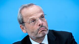 Felix Klein sieht die Absage an den israelischen Dirigenten Lahav Shani als eindeutig antisemitisch. (Archivbild)