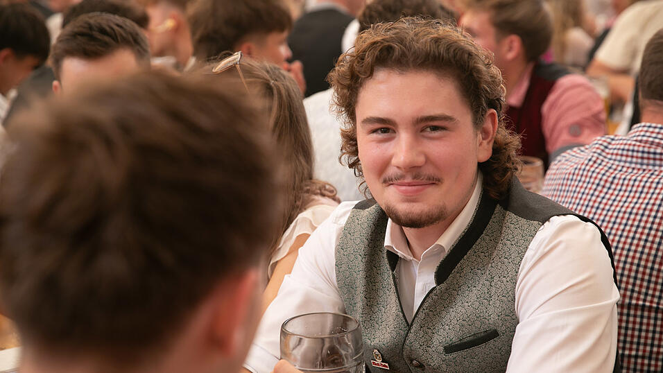 Die Partybilder vom Samstag, 16. August, aus dem Festzelt Nothaft. Die Partybilder vom Samstag, 16. August, aus dem Festzelt Nothaft.