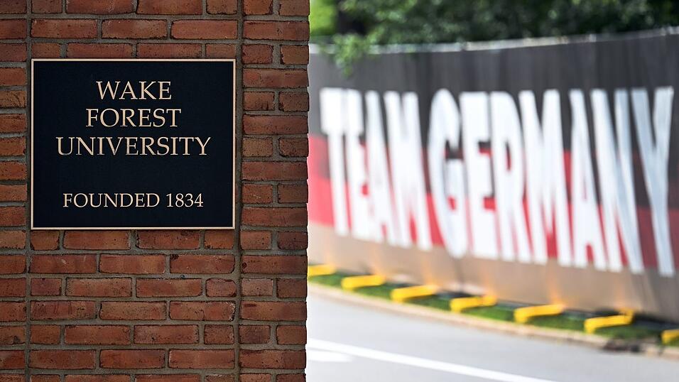 Auf dem Gelände der Wake Forest University trainiert die DFB-Elf. Auf dem Gelände der Wake Forest University trainiert die DFB-Elf.