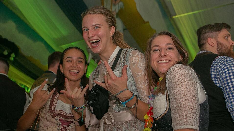 Die Partybilder vom Sonntag, 14. August 2022, aus dem Festzelt Reisinger.