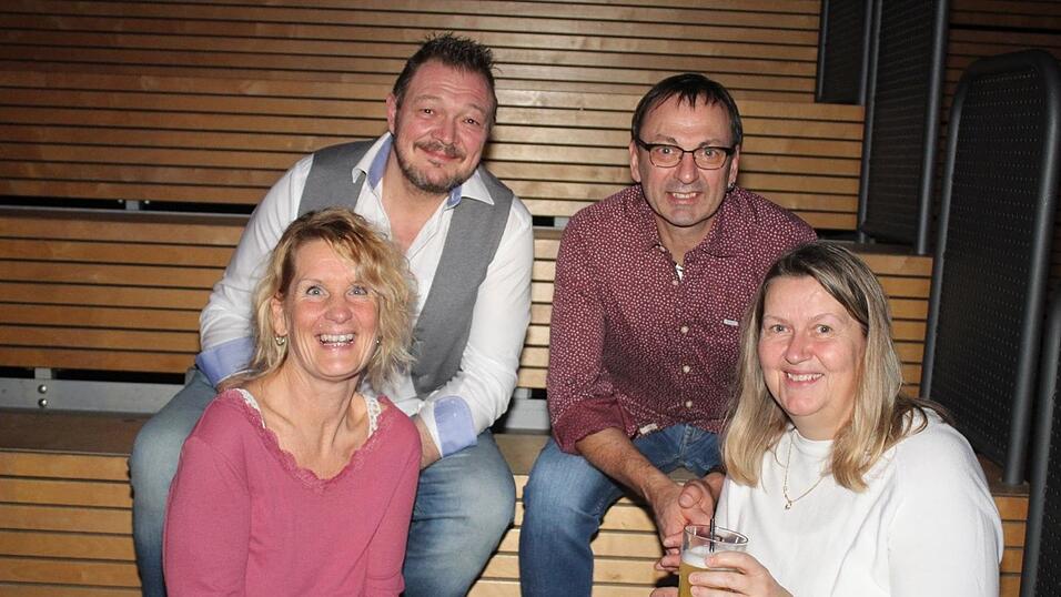 Auf der Eskara &Uuml;30-Party in Essenbach war wieder viel los.