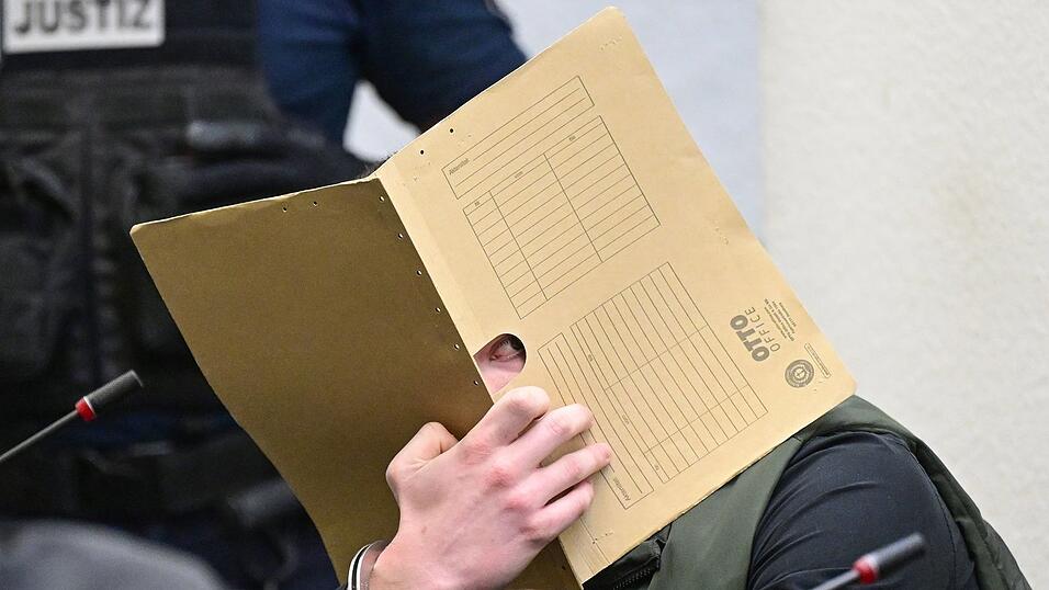 Die Staatsanwaltschaft glaubt, dass auch zahlreiche weitere Verd&auml;chtige systematisch Erwachsene in die Sex-Falle gelockt haben, um sie auszurauben.