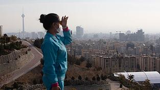 Luftverschmutzung im Winter ist im Iran nichts Neues. Doch in diesem Jahr hat die Belastung ein neues Niveau erreicht.