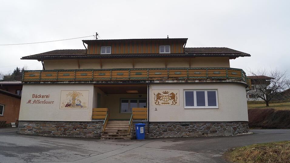 Der Erwerb und die Planungsleistungen f&uuml;r das Anwesen Silberbauer ist heuer mit 426.000 Euro der 'gr&ouml;&szlig;te Brocken'. Bis 2028 verschlingt das Projekt voraussichtlich 2.855 000 Euro. Demgegen&uuml;ber steht eine F&ouml;rderung von etwa 1.120.000 Euro.