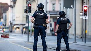 In der Nacht sind laut Polizei Schüsse gefallen. In der Nacht sind laut Polizei Schüsse gefallen.
