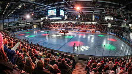 Vor einer beeindruckenden Kulisse fand das Weihnachtssingen im vergangenen Jahr statt.