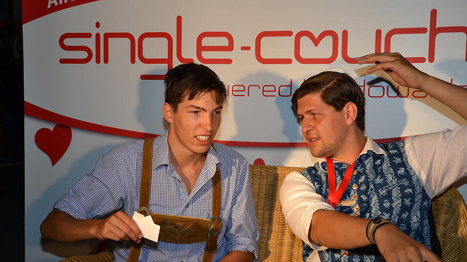 Die Single- und Liebes-Couch am Samstag, 9.. August. (Foto: Raphaela Landherr)