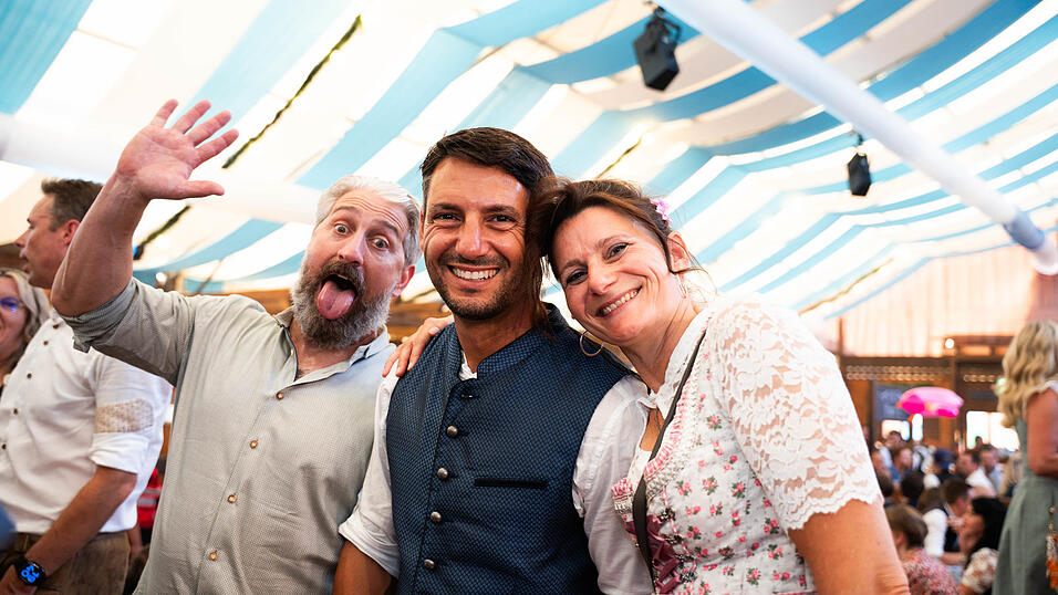 Die Partybilder vom Freitag, 14. August, aus dem Festzelt Wenisch. Die Partybilder vom Freitag, 14. August, aus dem Festzelt Wenisch.