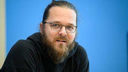 Wurde nach eigenen Angaben ausgeladen: Arne Semsrott (Archivbild). Wurde nach eigenen Angaben ausgeladen: Arne Semsrott (Archivbild).