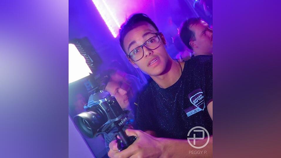 Gleich bei der Eröffnung platzte die neue Diskothek Peggy P. aus allen Nähten. Gleich bei der Eröffnung platzte die neue Diskothek Peggy P. aus allen Nähten.