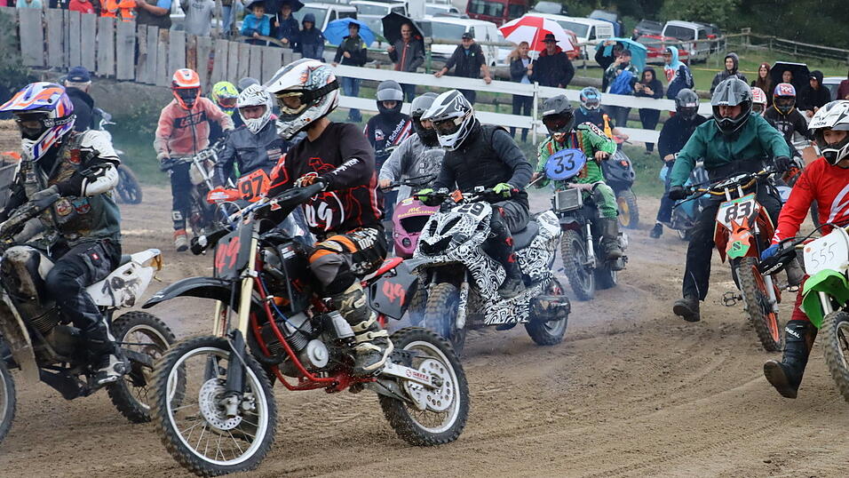 Am Samstag wurde die sechste Auflage des Schwarzacher Mofa-Cross-Rennens ausgetragen.&nbsp;