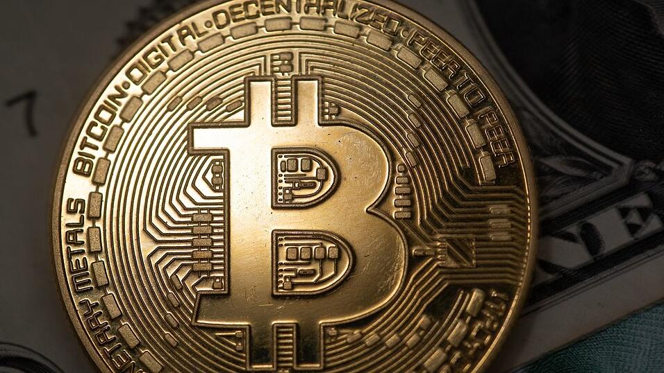 Der Bitcoin ist auf ein Rekordhoch gestiegen.