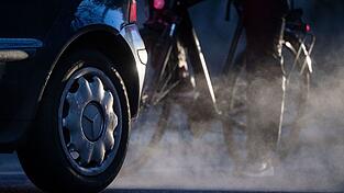 Bremser für den Klimaschutz: Verkehr und Gebäude gelten seit Jahren als Problemsektoren. (Archivbild)