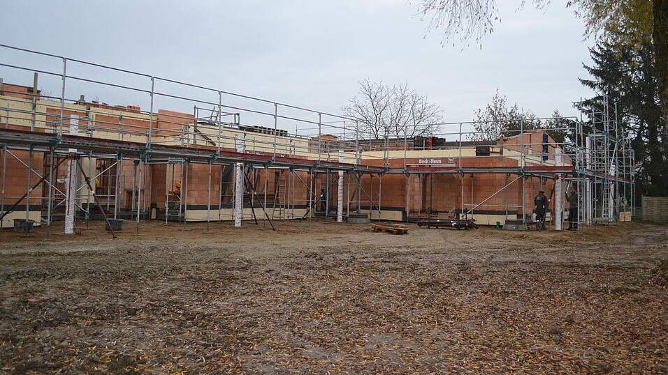 Der Kindergartenneubau schreitet voran. Er soll 2021 fertiggestellt werden. Der Kindergartenneubau schreitet voran. Er soll 2021 fertiggestellt werden.