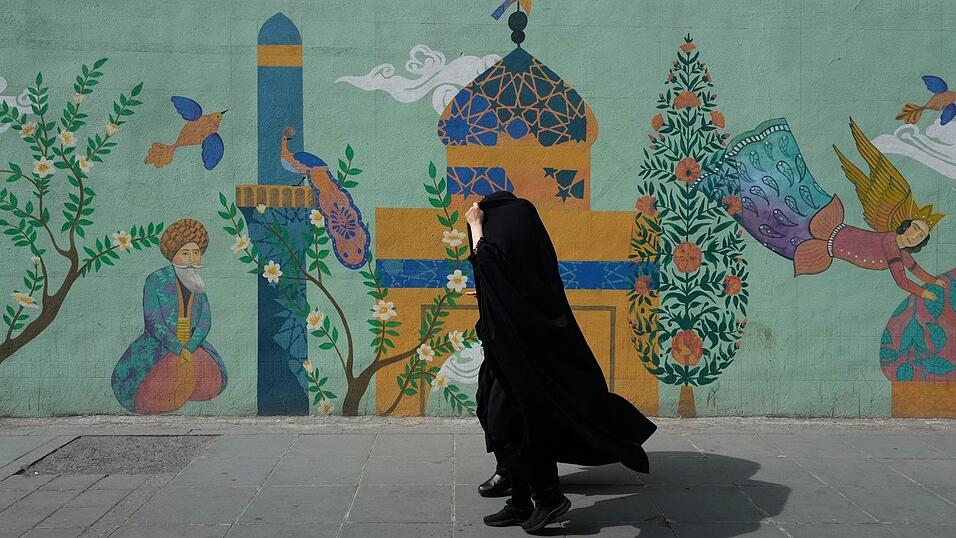 In den Stra&szlig;en Teherans ist dank der vor&uuml;bergehenden Waffenruhe auch wieder ein gewisser Alltag eingekehrt. (Archivbild)