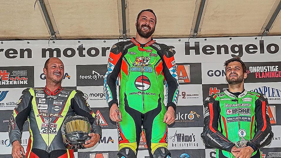 Trotz Problemen mit der Elektronik und zum Schluss auch einem defekten Schaltgest&auml;nge, behielt Datzer im niederl&auml;ndischen Hengelo die Oberhand im Duell Kopf-an-Kopf-Rennen mit Didier Grams.