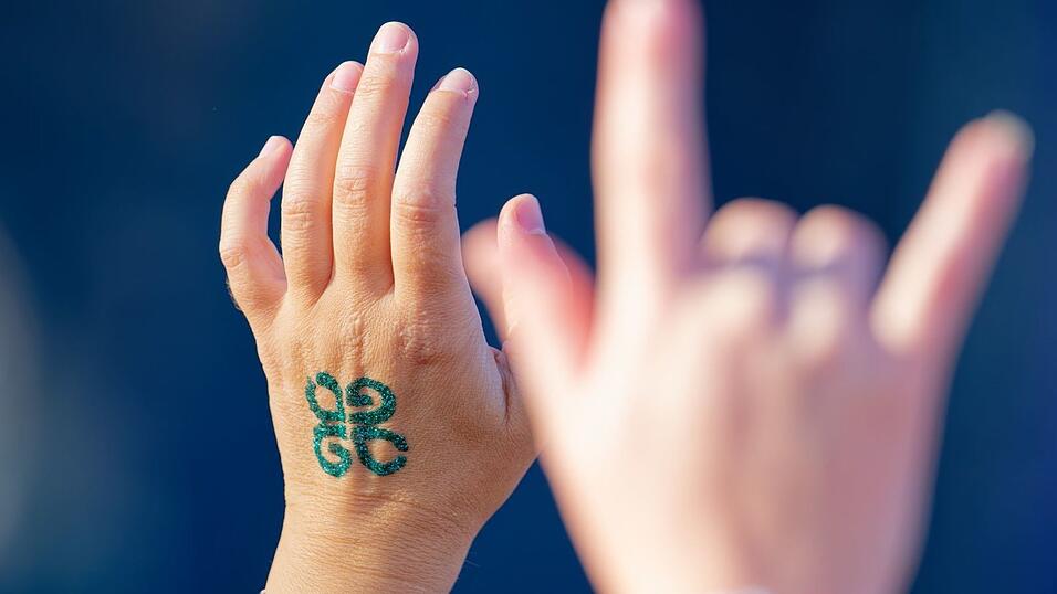 Good vibes only? Der Streit um das Glücksgefühle-Festival treibt Künstler um. Good vibes only? Der Streit um das Glücksgefühle-Festival treibt Künstler um.