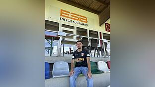 Baran Berk kommt von der U19 des FC Ingolstadt zur SpVgg Hankofen-Hailing. Baran Berk kommt von der U19 des FC Ingolstadt zur SpVgg Hankofen-Hailing.