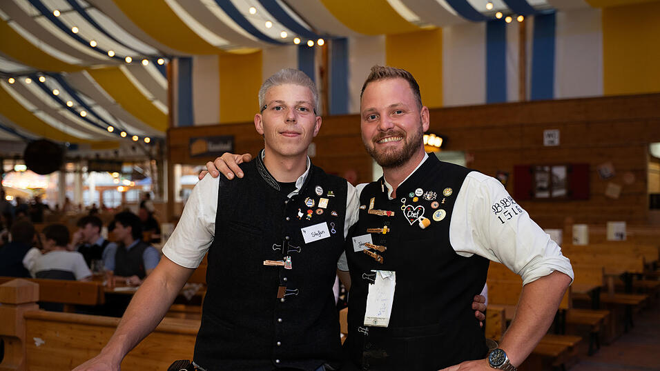 Die Partybilder vom Donnerstag, 13. August, aus dem Festzelt Reisinger. Die Partybilder vom Donnerstag, 13. August, aus dem Festzelt Reisinger.