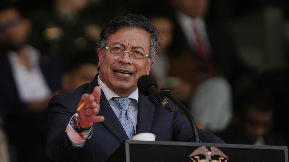 Der kolumbianische Präsident Gustavo Petro ist von der US-Regierung sanktioniert worden. Der kolumbianische Präsident Gustavo Petro ist von der US-Regierung sanktioniert worden.