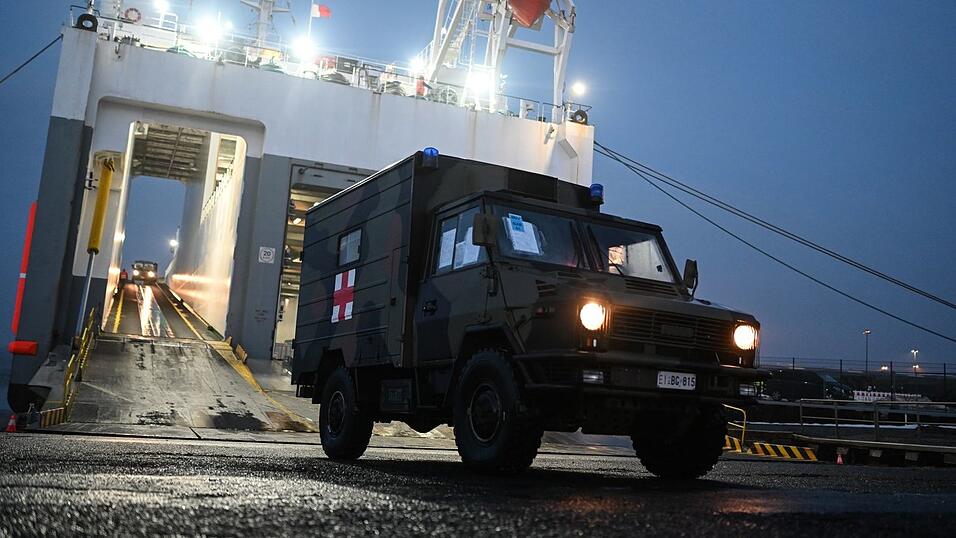 Ziel der Truppenbewegungen ist der Truppen&uuml;bungsplatz Bergen in Niedersachsen.