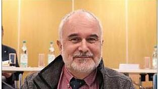 Herbert Petrilak-Weissfeld hat sein Amt als Stadtrat, Fraktionssprecher der SPD und als Integrationsbeauftragter niedergelegt.